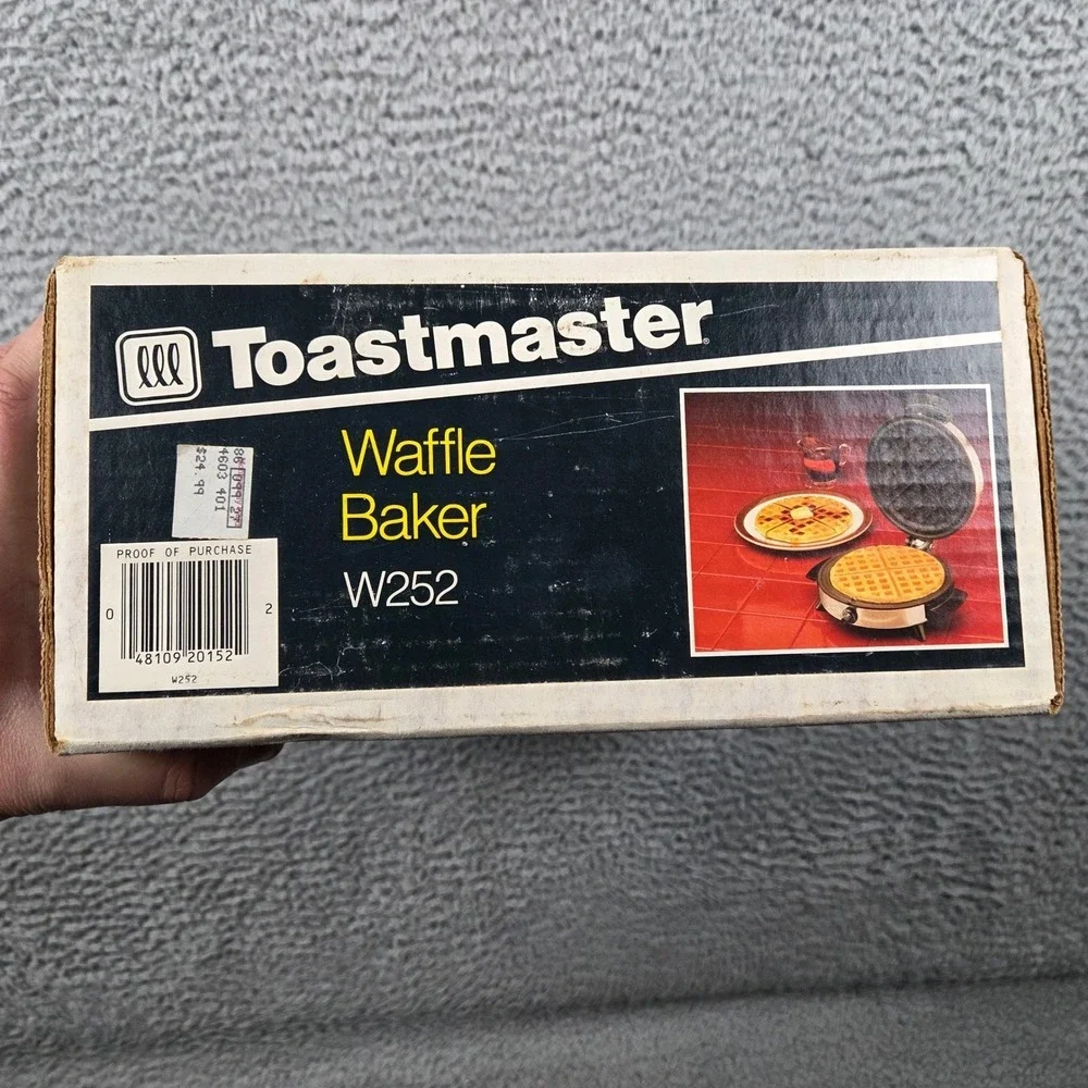 Toastmaster Waffle Baker W252 Silver Chrome Vintage Made in‎ USA NIB
